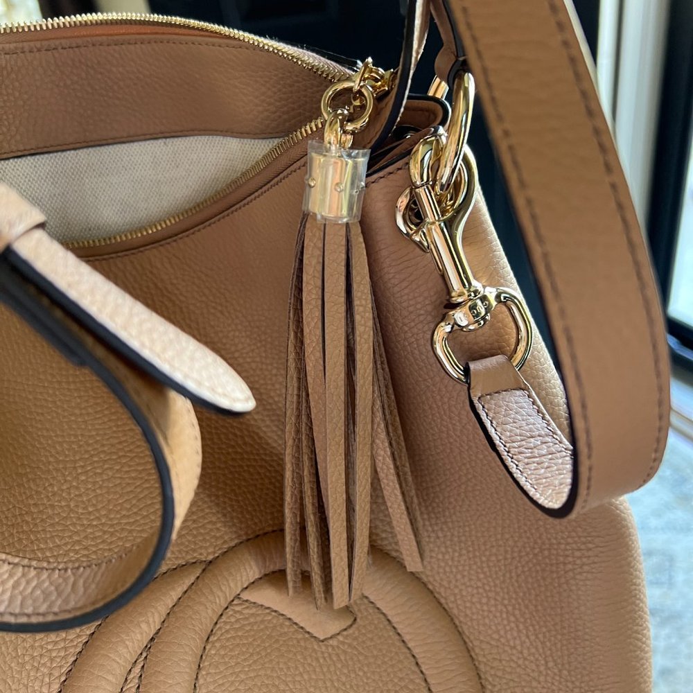 Authentic Gucci Handbag - Picture 13 of 13